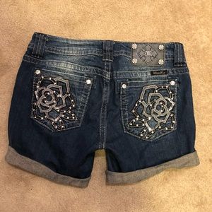MISS ME SHORTS